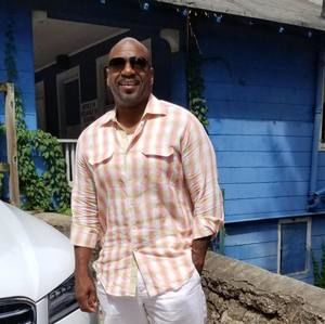 Meet your Posher, Trenell